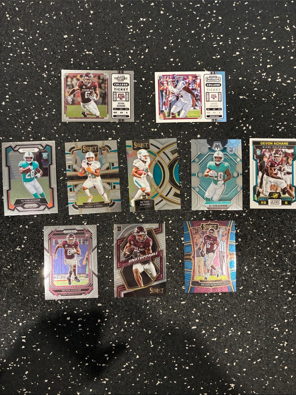 Devon Achane Rookie Football Trading Card Lot - Multicolor